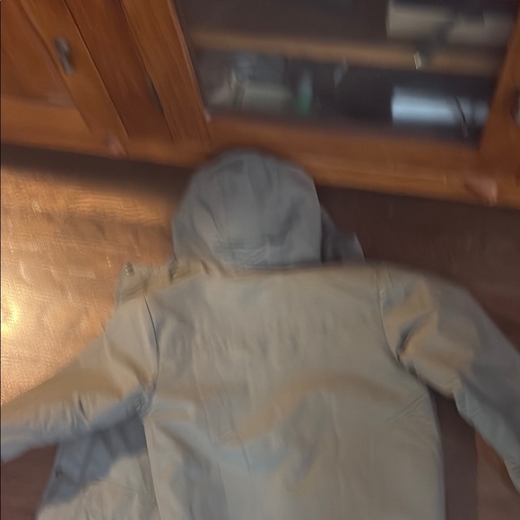 Patagonia Kids Pea Coat in Olive with Cream Lining - Picture 3 of 3